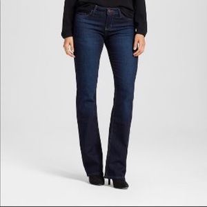 Signature by Levi Strauss Modern Bootcut Jeans